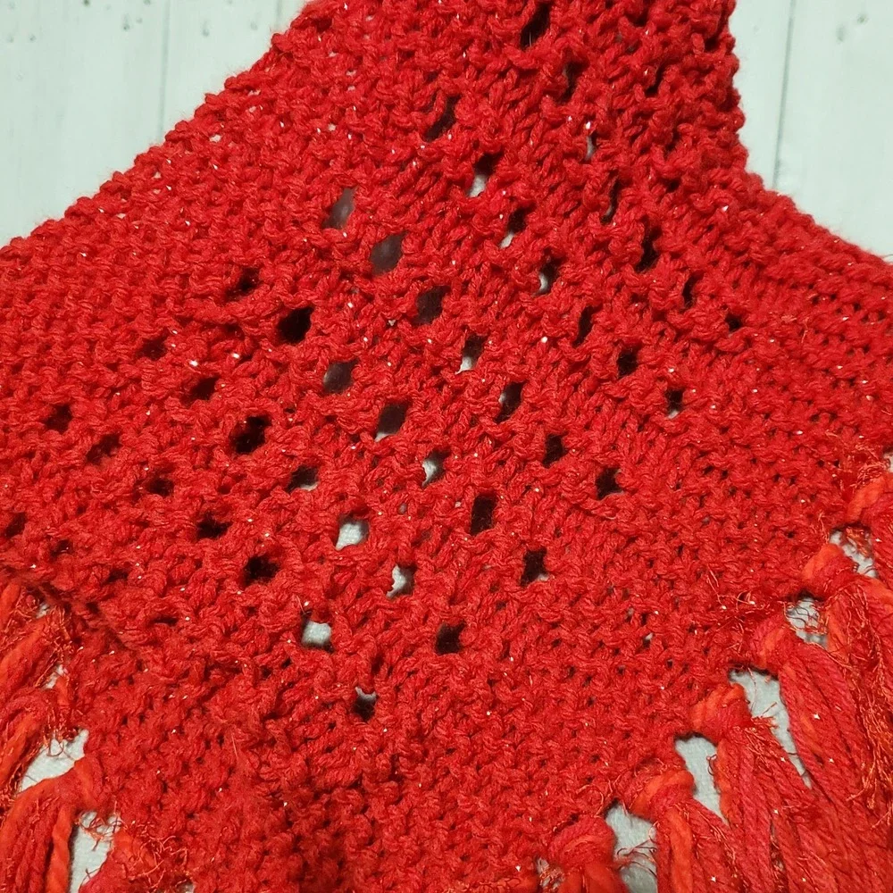 NEW‎ Hand Knitted Red Metallic Boho Cowl Scarf Fringe Shimmer Festive Glam Party